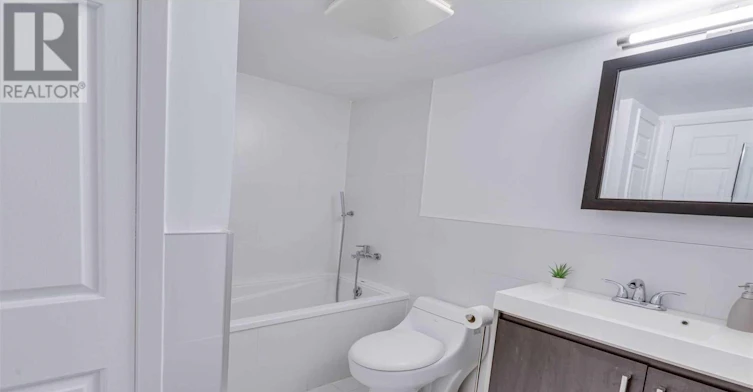 1612-711 Bay Street, Toronto, ON, M5G 2J8 - 18