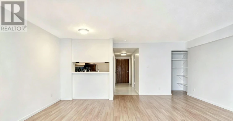1612-711 Bay Street, Toronto, ON, M5G 2J8 - 8