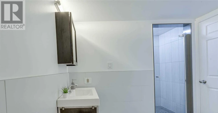1612-711 Bay Street, Toronto, ON, M5G 2J8 - 19