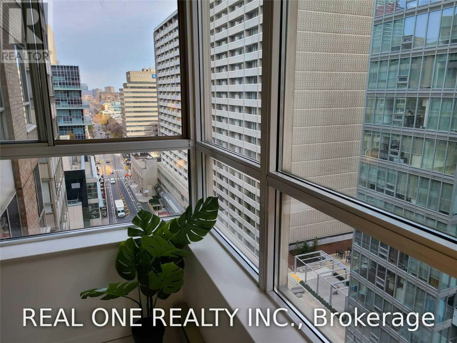 1612-711 Bay Street, Toronto, ON, M5G 2J8 - 11