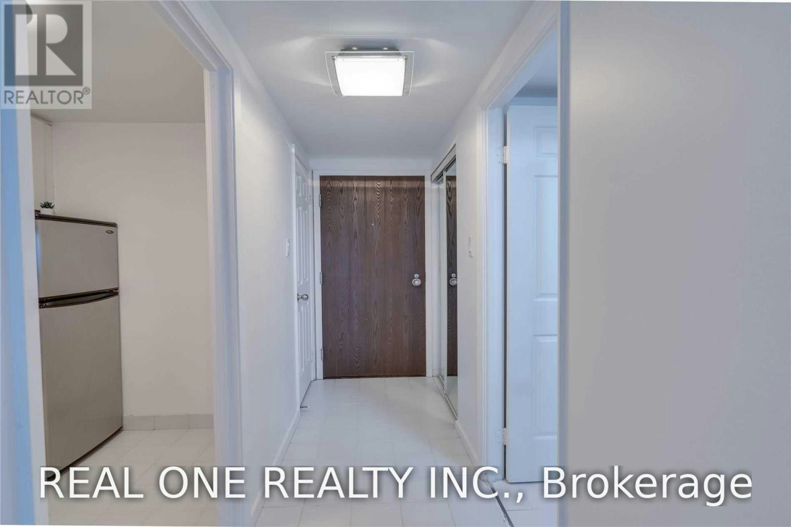 1612-711 Bay Street, Toronto, ON, M5G 2J8 - 16