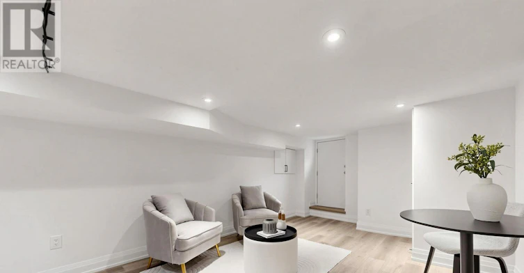 174 Manning Avenue, Toronto, ON, M6J 2K5 - 9