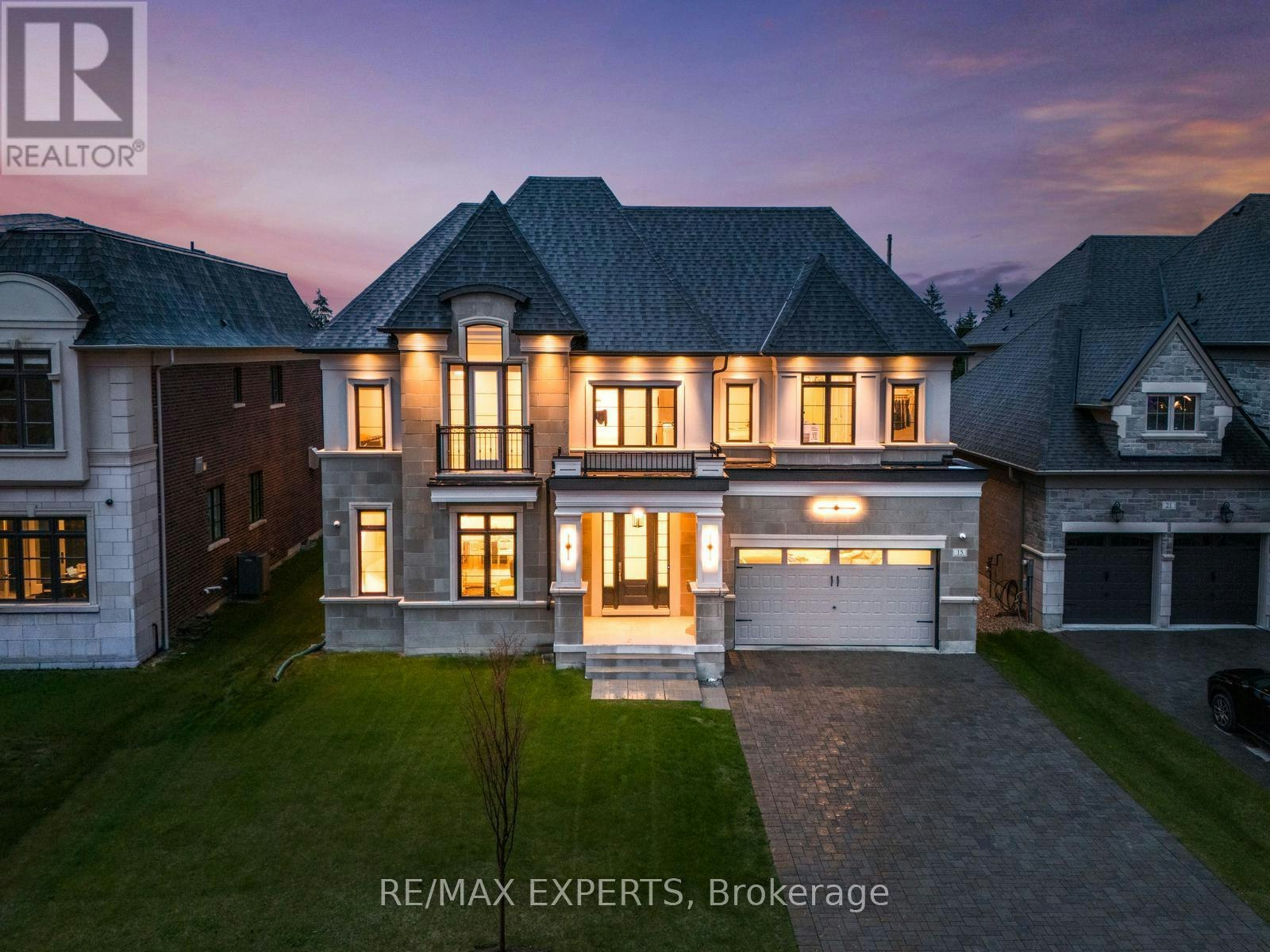15 Sculpture Garden Lane, Vaughan, ON, L4H 4P1