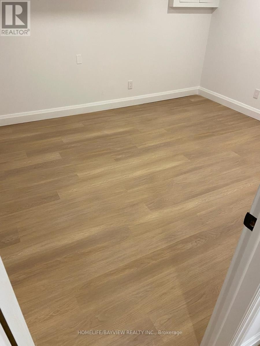 BSMT-115 Newport Square, Vaughan, ON, L4J 7N3 - 9