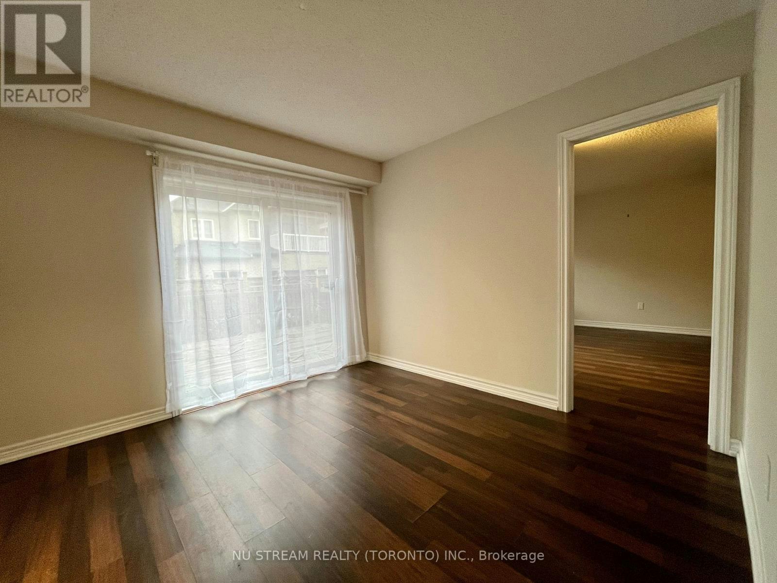 1ST&BSM-41 Begonia Street, Markham, ON, L6E 0P6 - 8