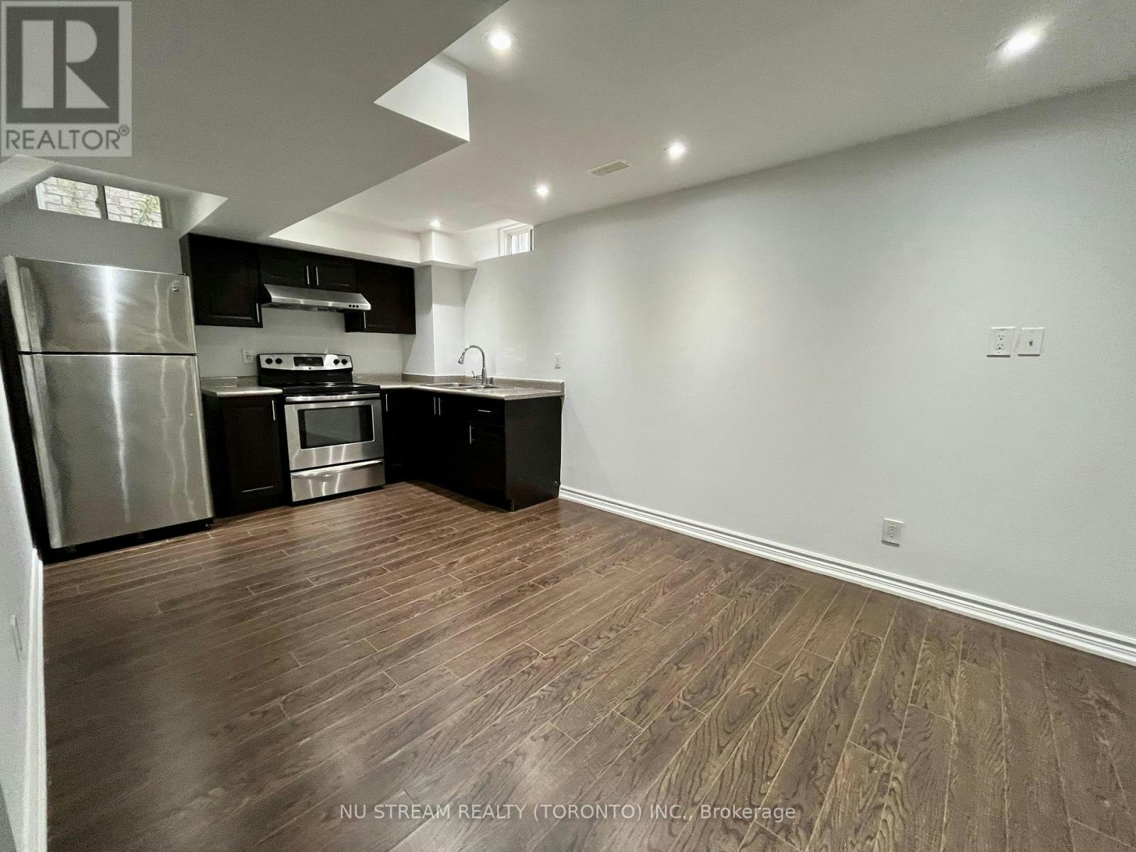 1ST&BSM-41 Begonia Street, Markham, ON, L6E 0P6 - 19