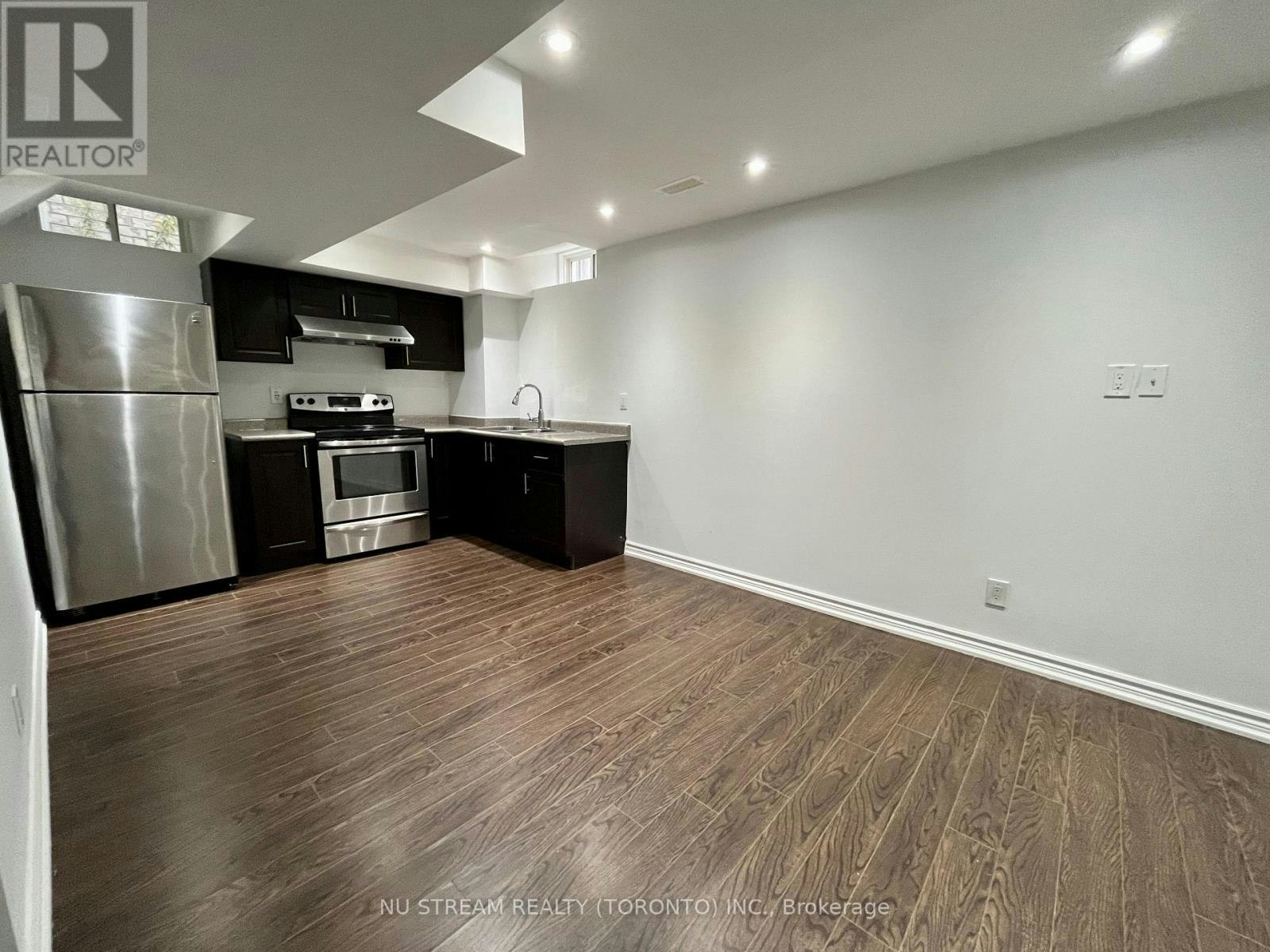 1ST&BSM-41 Begonia Street, Markham, ON, L6E 0P6 - 18