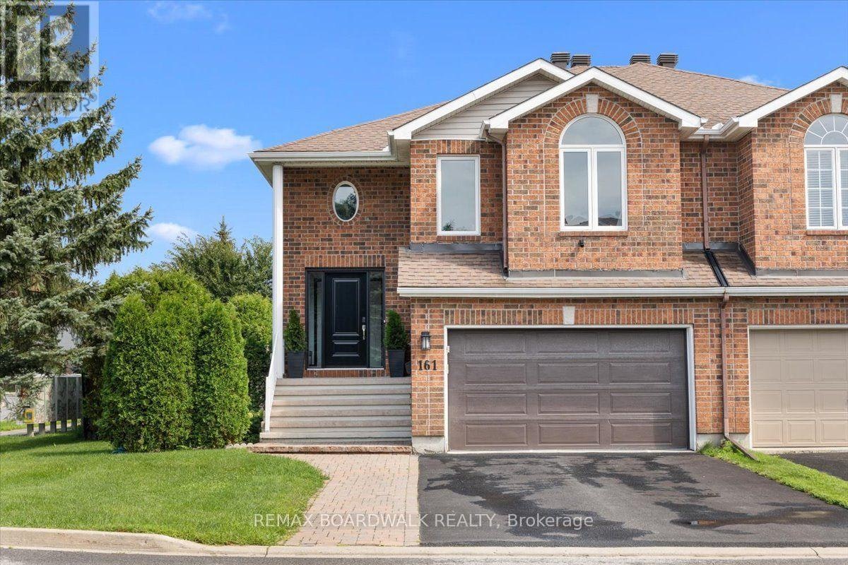 161 Castle Glen Crescent, Ottawa, ON, K2L 4G9