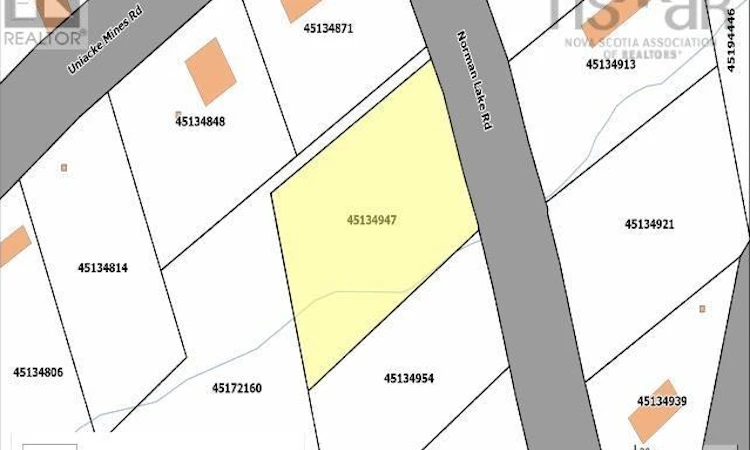 5 Norman Lake Road