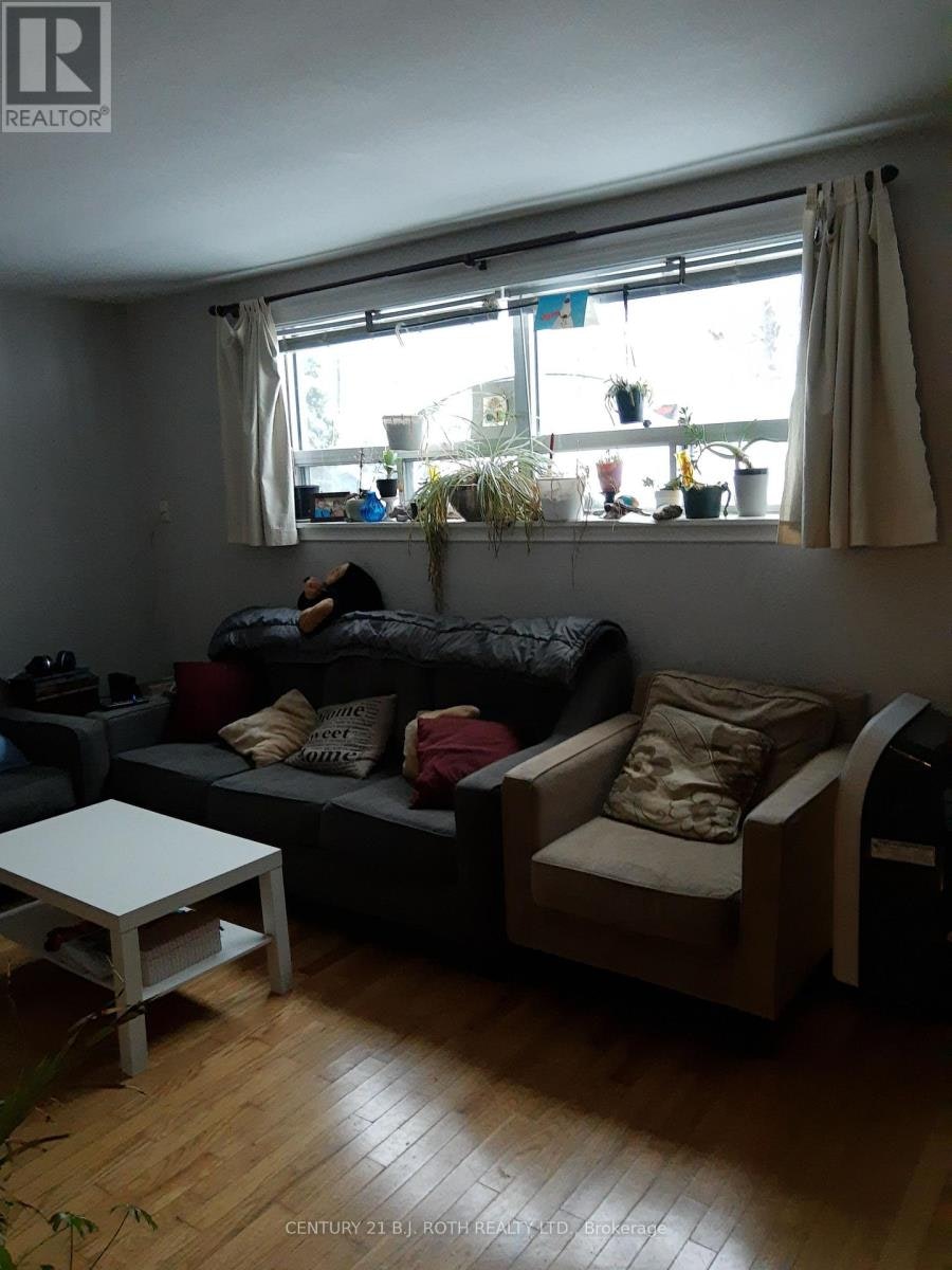 1-13 Queen Street, Barrie, ON, L4M 1Y9 - 4