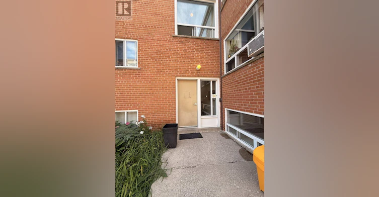 1-13 Queen Street, Barrie, ON, L4M 1Y9 - 2