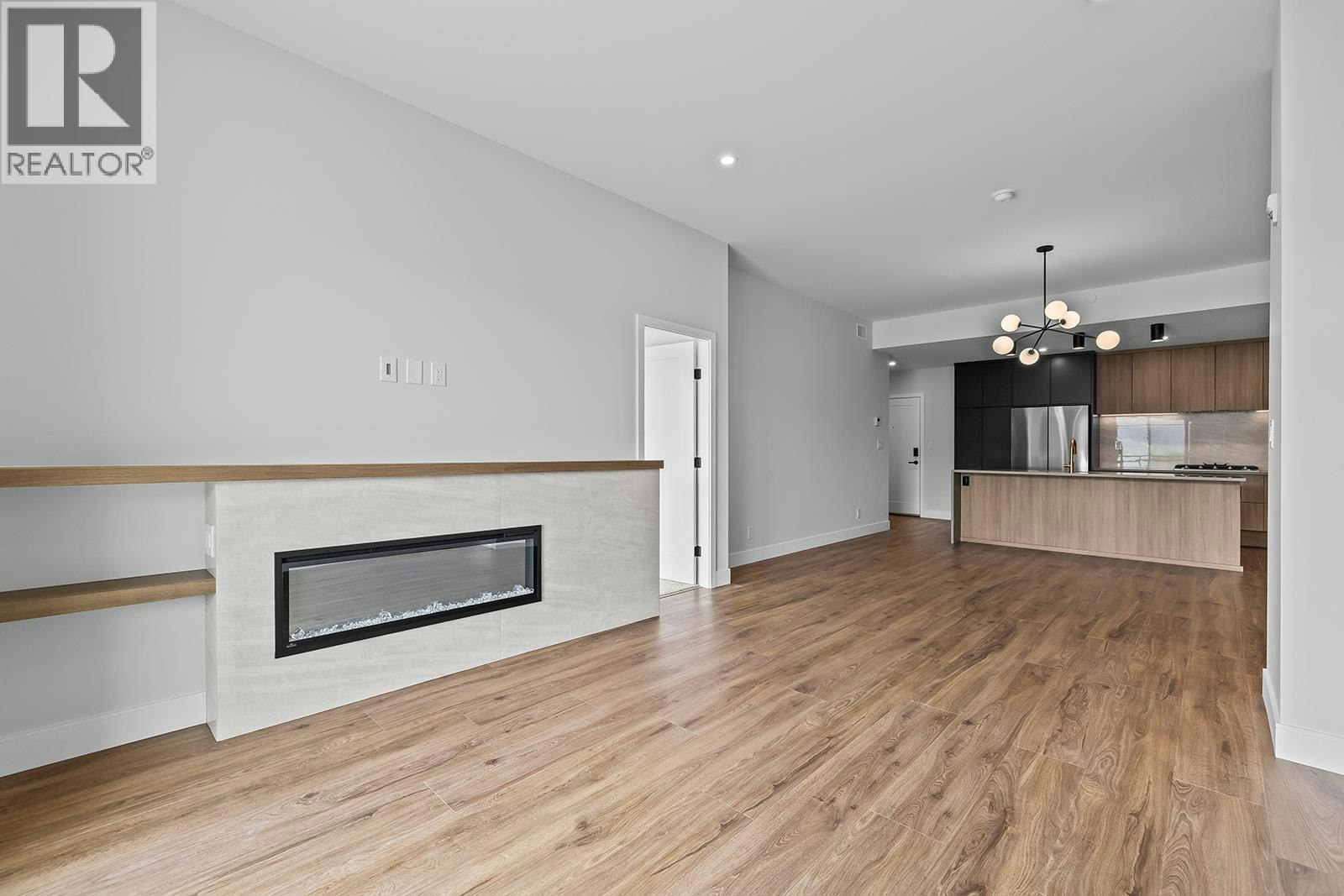 307-75 Predator Ridge Drive, Vernon, BC, V1H 1G4 - 17