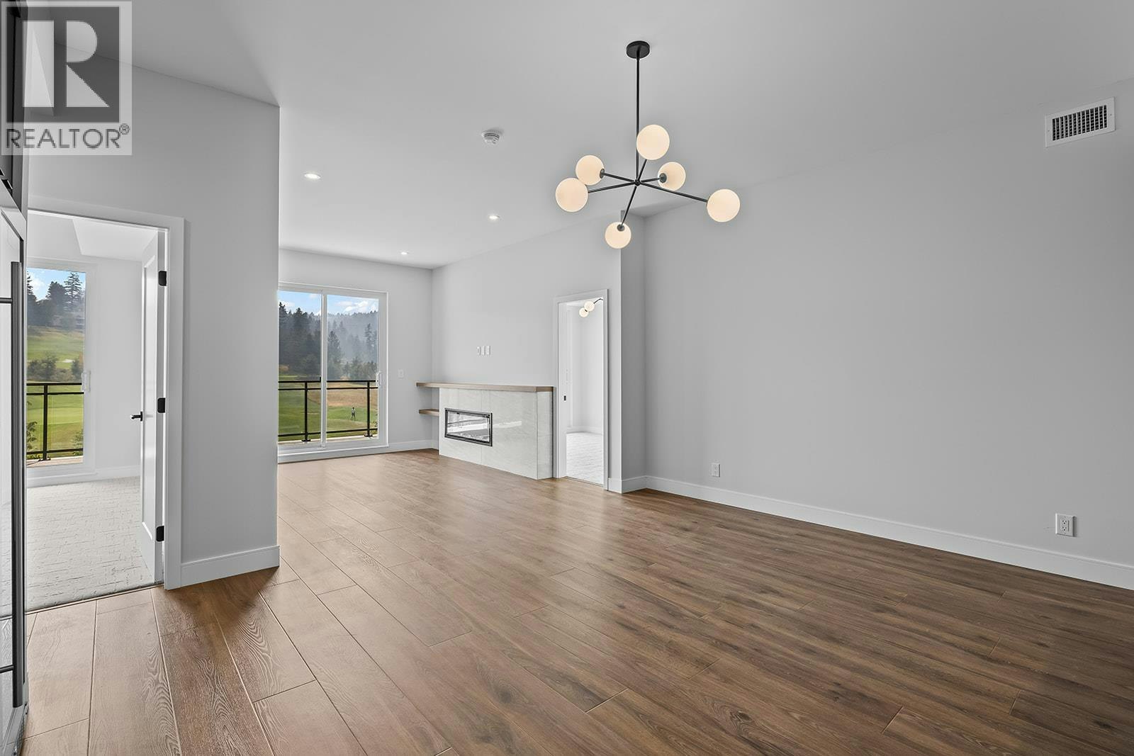 307-75 Predator Ridge Drive, Vernon, BC, V1H 1G4 - 11