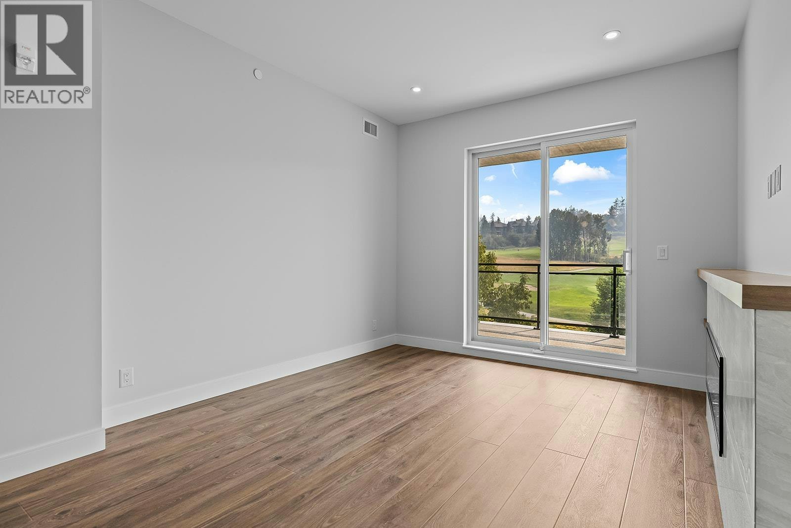 307-75 Predator Ridge Drive, Vernon, BC, V1H 1G4 - 15