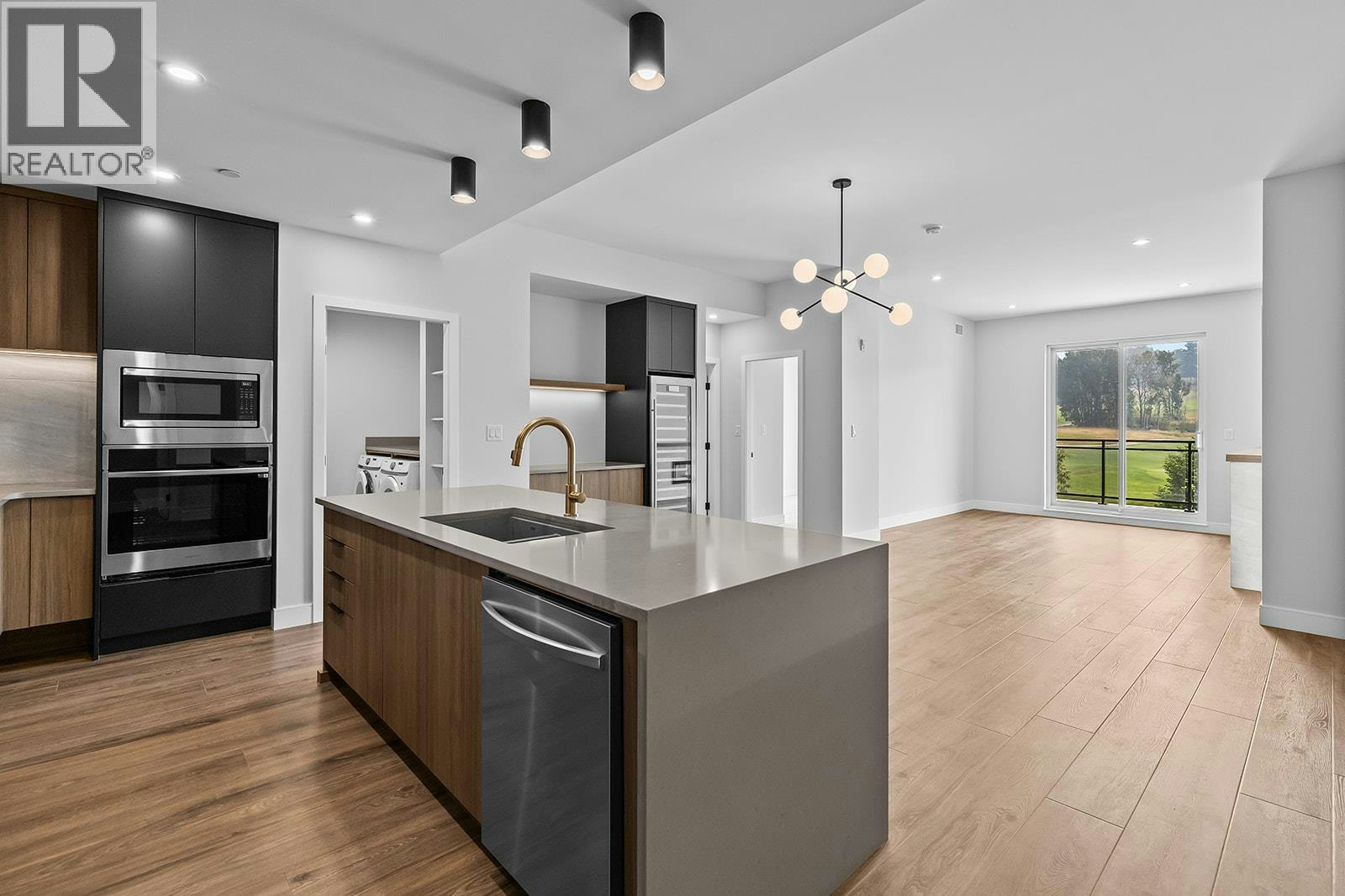 307-75 Predator Ridge Drive, Vernon, BC, V1H 1G4 - 6