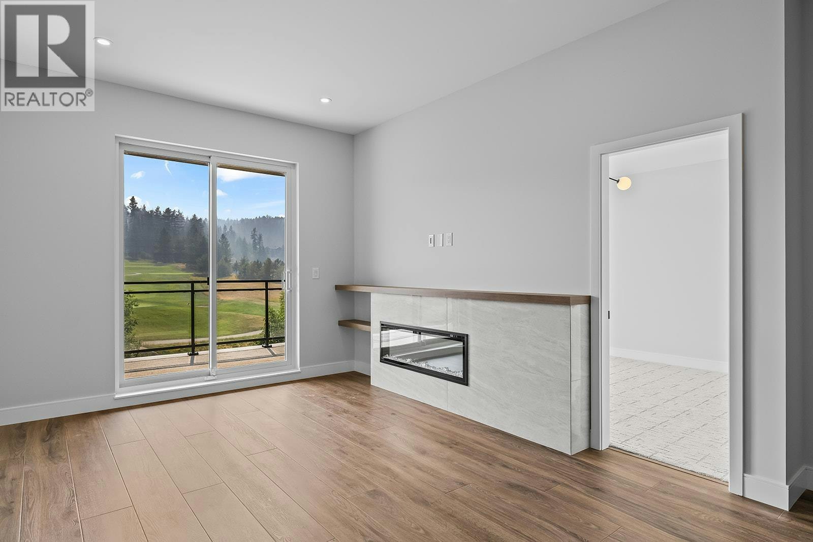 307-75 Predator Ridge Drive, Vernon, BC, V1H 1G4 - 14