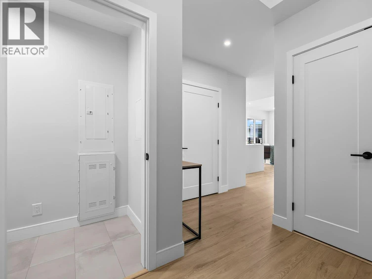 103-75 Predator Ridge Drive, Vernon, BC, V1H 1G4 - 3