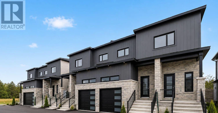 B-492 Falcon Lane, Russell, ON, K4R 0M5