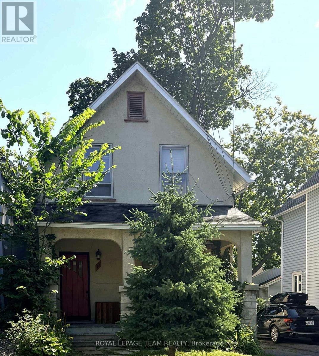 1 Main Level 17 Adelaide Street, Ottawa, ON, K1S 3R9 - 2