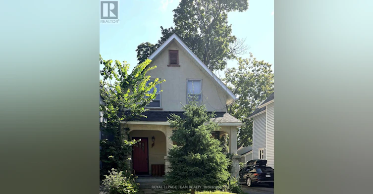 1 Main Level 17 Adelaide Street, Ottawa, ON, K1S 3R9 - 2