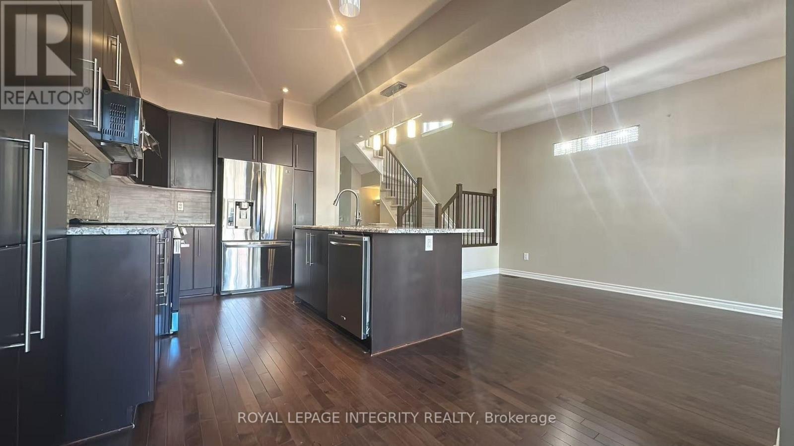 6067 Bluff Drive NORTH, Ottawa, ON, K1V 2L6 - 7