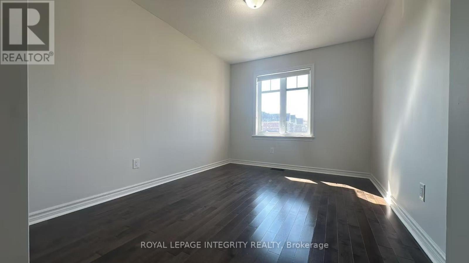 6067 Bluff Drive NORTH, Ottawa, ON, K1V 2L6 - 22