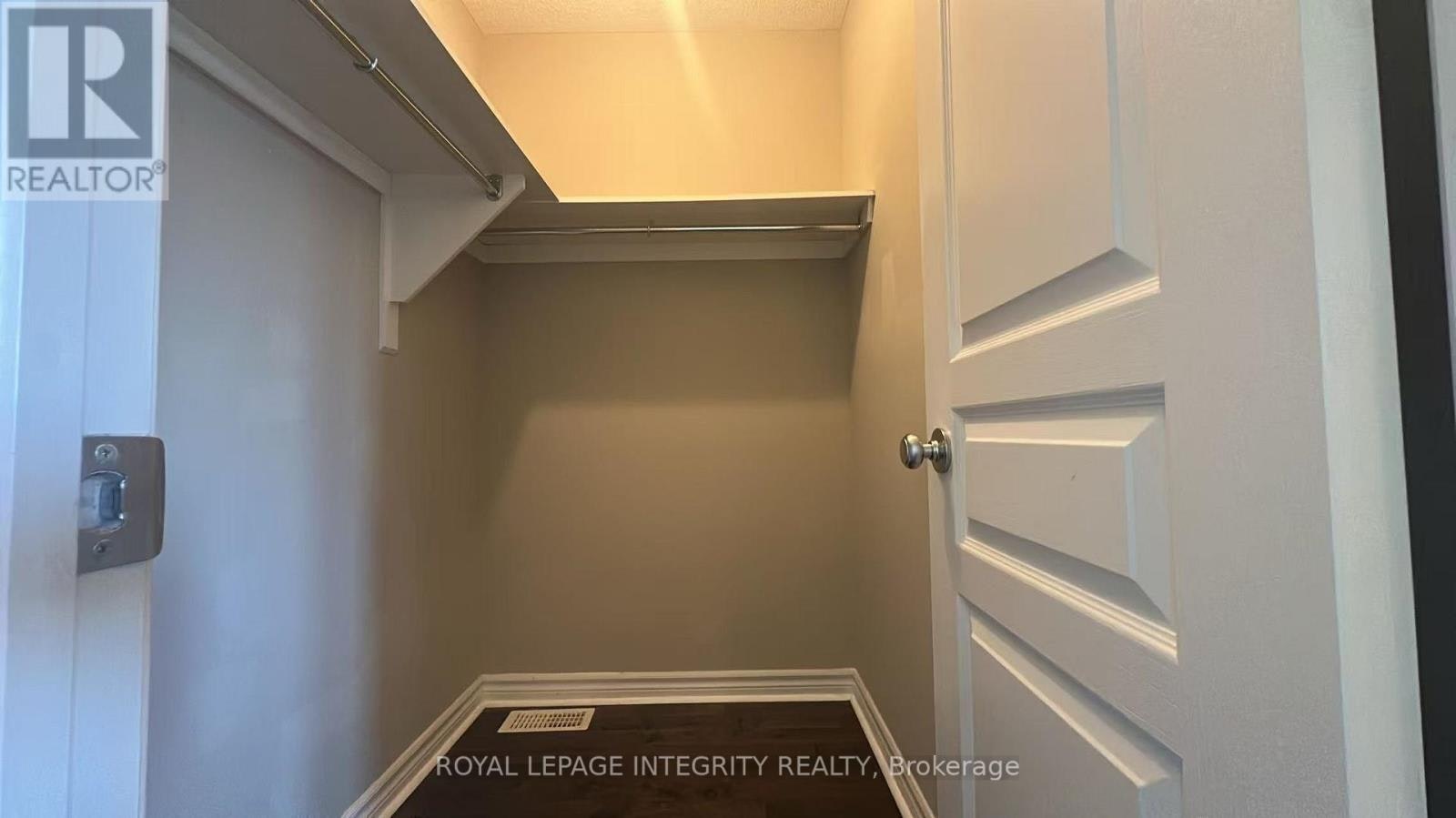 6067 Bluff Drive NORTH, Ottawa, ON, K1V 2L6 - 20