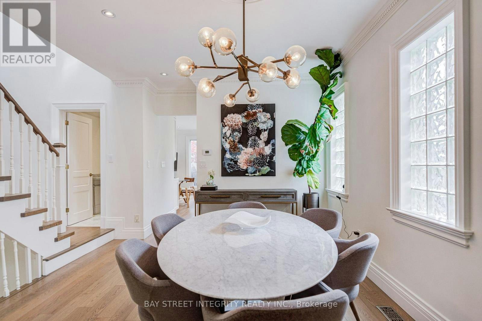 354 Old Orchard Grove, Toronto, ON, M5M 2E9 - 10