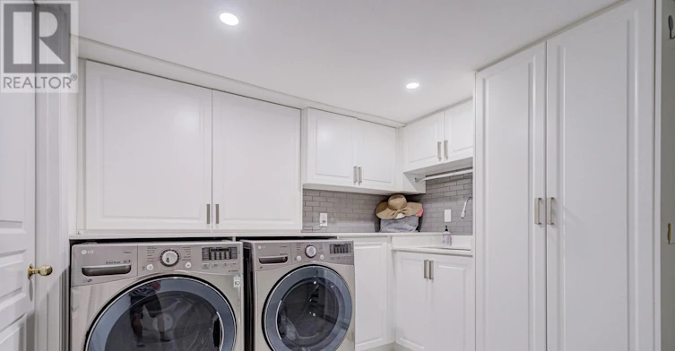354 Old Orchard Grove, Toronto, ON, M5M 2E9 - 42