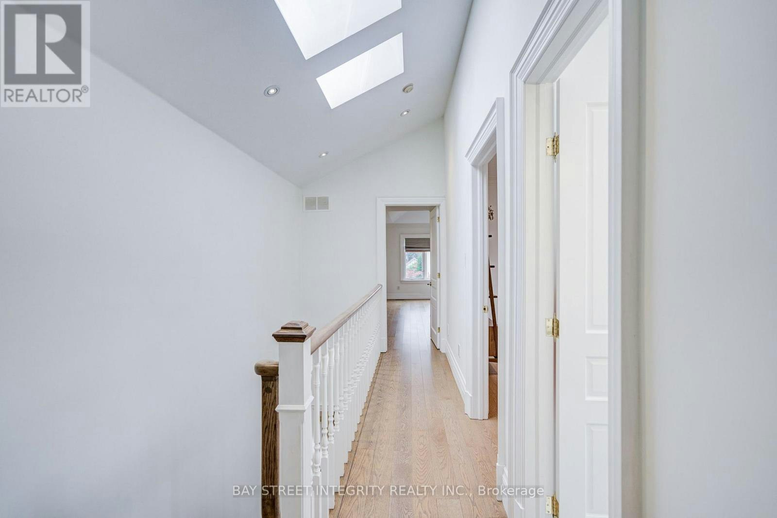 354 Old Orchard Grove, Toronto, ON, M5M 2E9 - 24