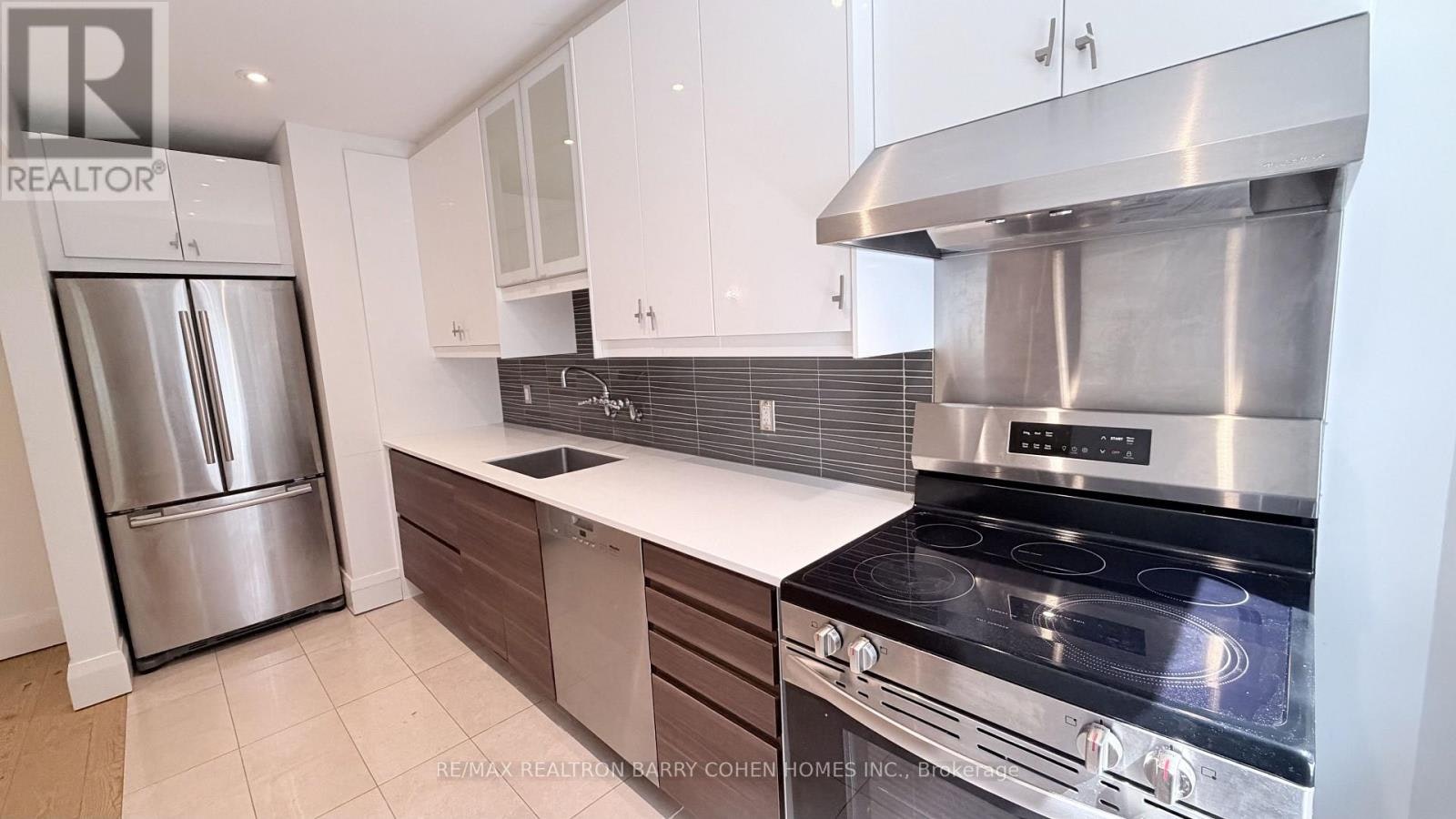 1-107 Chatsworth Drive, Toronto, ON, M4R 1R8 - 12