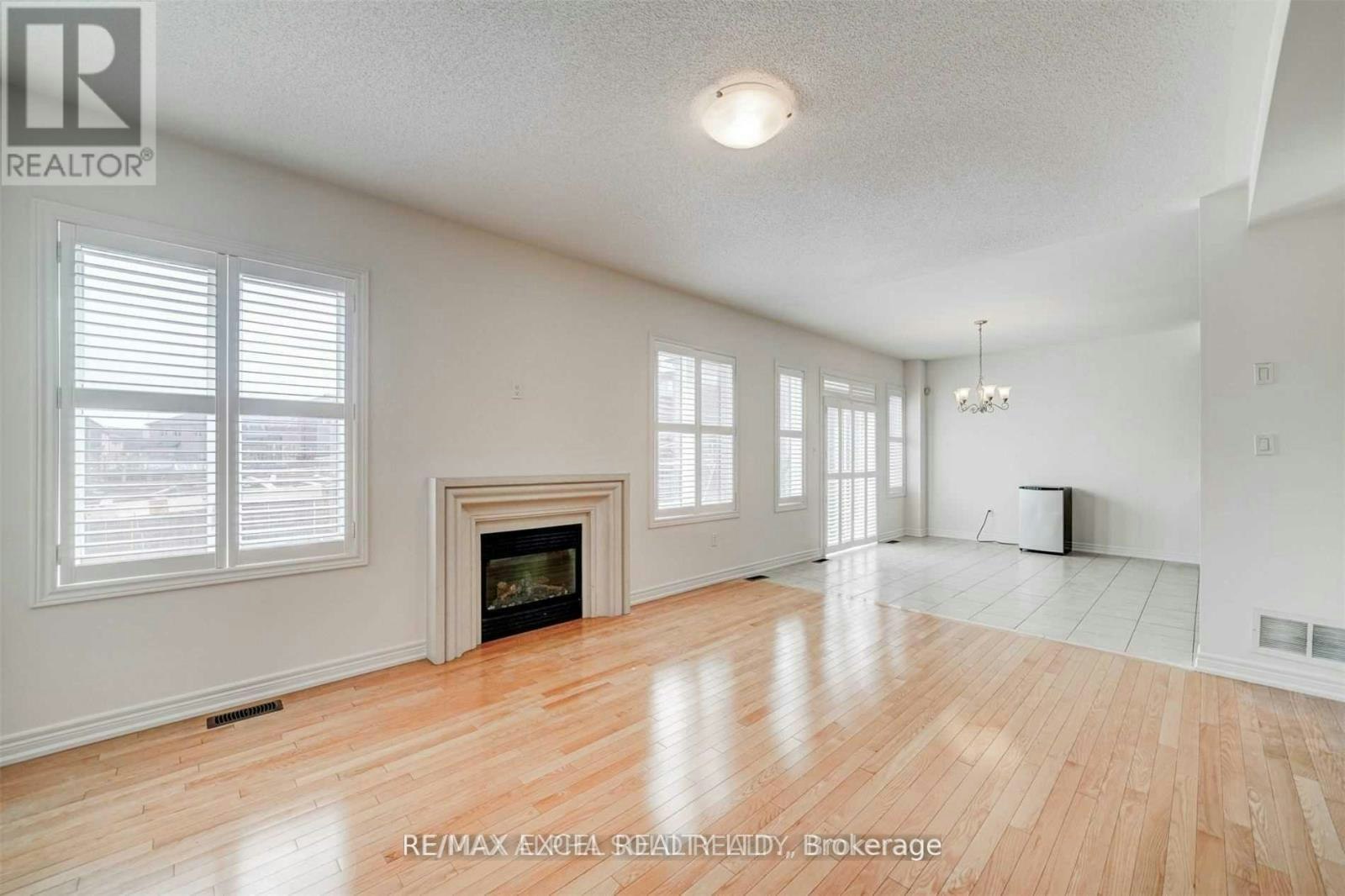67 Alvin Curling Crescent, Toronto, ON, M1V 0E7 - 11