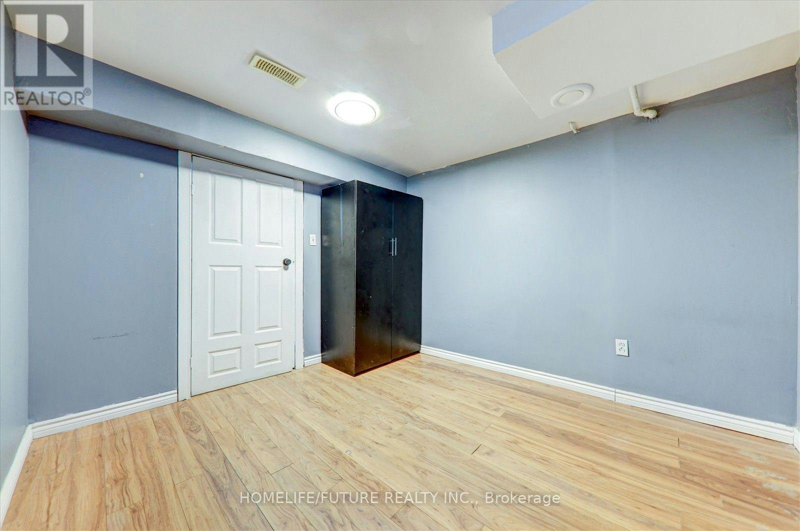 BSMT-97 Dunsfold Drive, Toronto, ON, M1B 1T5 - 18