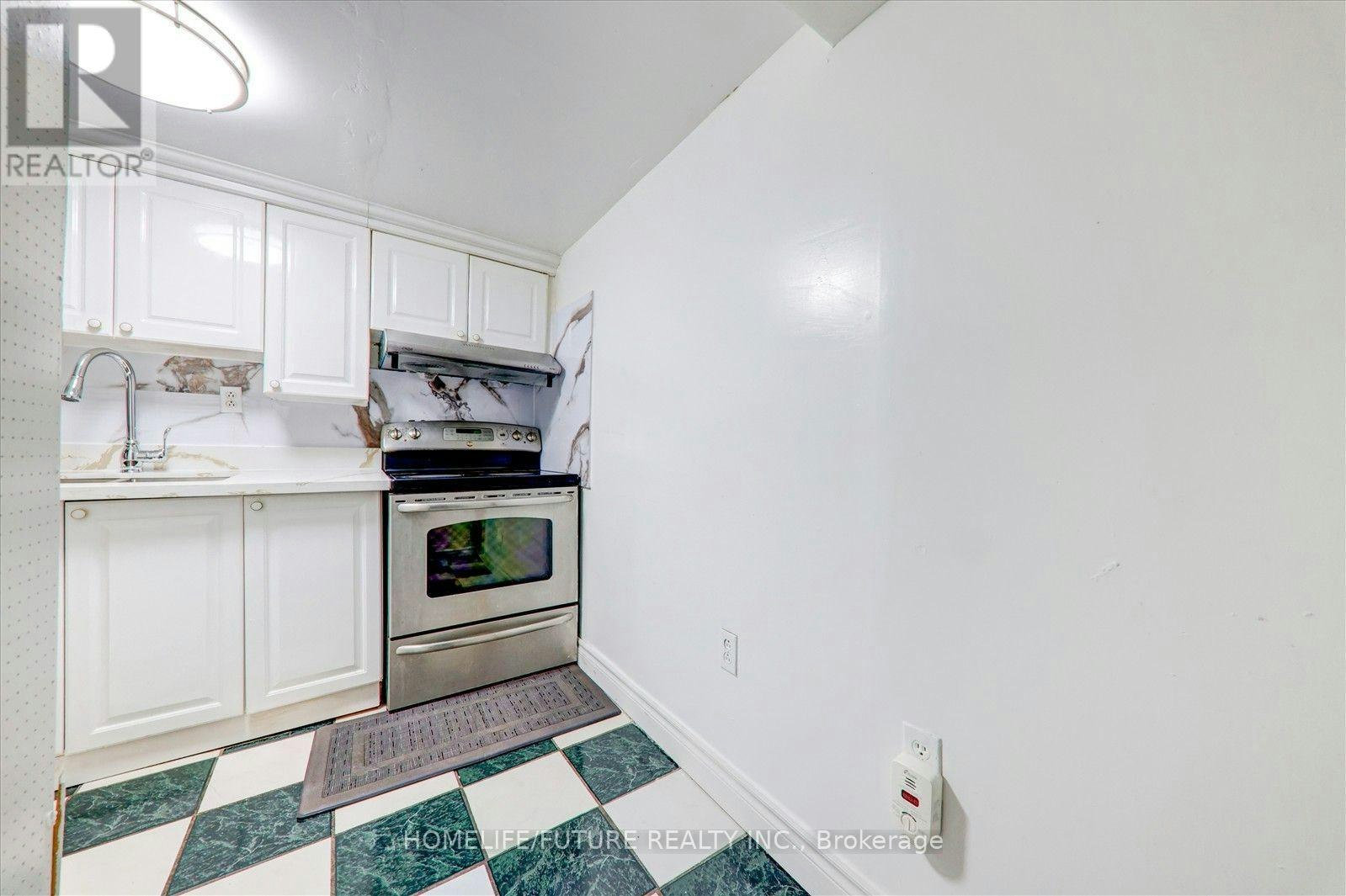 BSMT-97 Dunsfold Drive, Toronto, ON, M1B 1T5 - 13