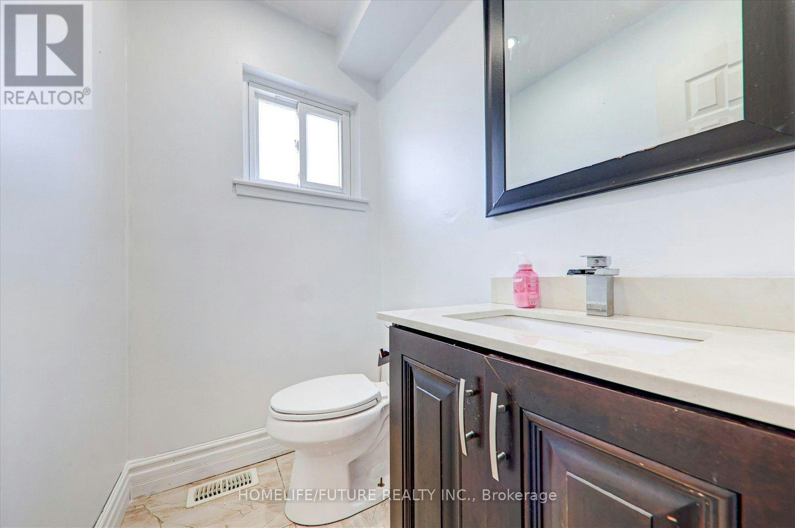 BSMT-97 Dunsfold Drive, Toronto, ON, M1B 1T5 - 19