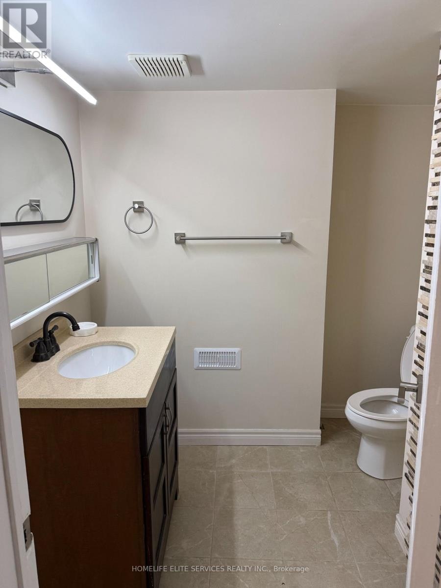32 Heaver Drive, Whitby, ON, L1N 8X2 - 5