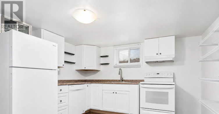 621 Wychwood Street, Oshawa, ON, L1G 2T4 - 3