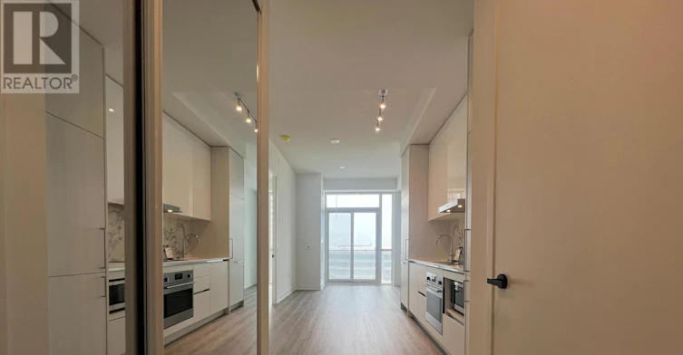 5316-195 Commerce Street, Vaughan, ON, L4K 5C3 - 2
