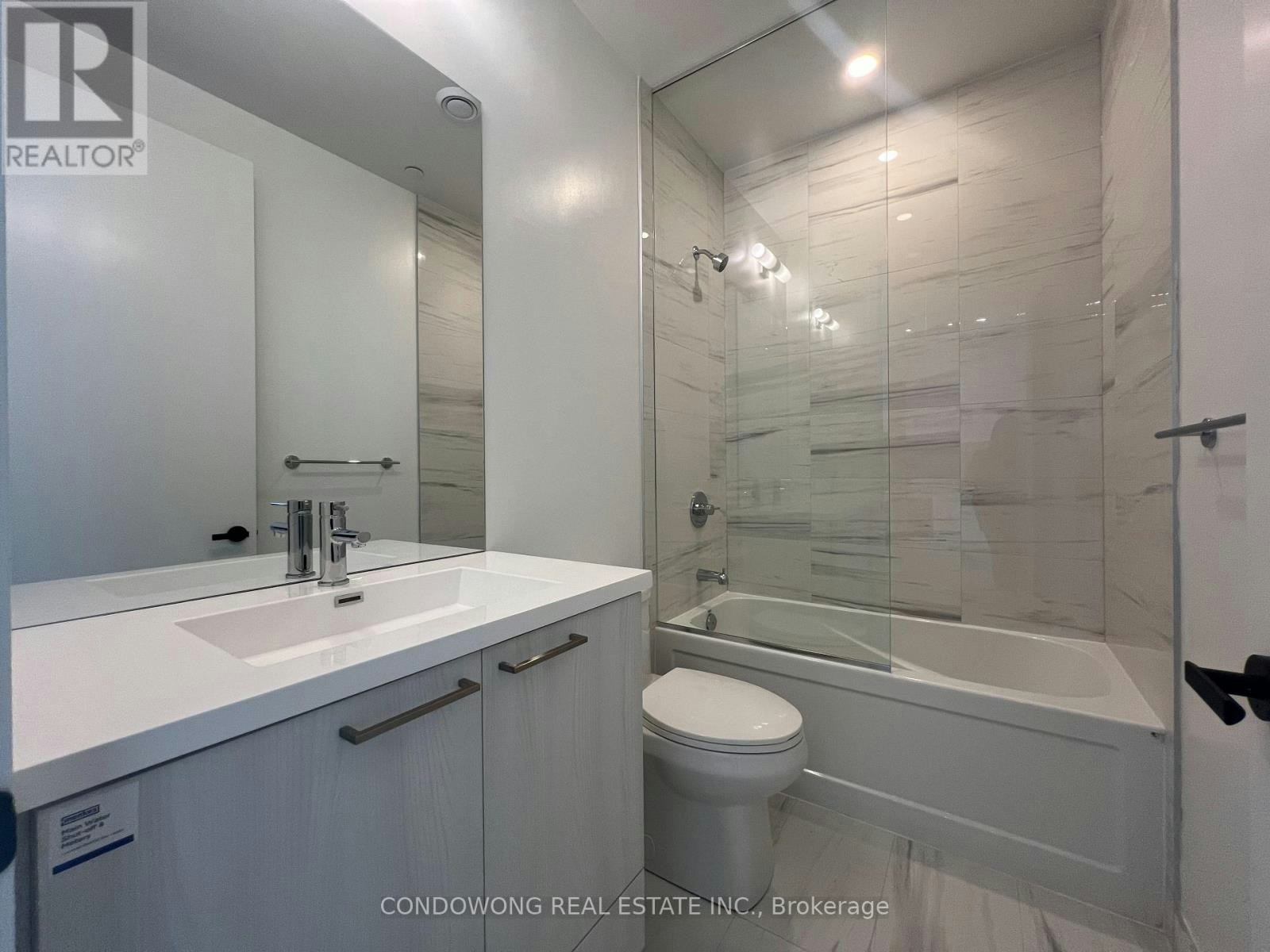 5316-195 Commerce Street, Vaughan, ON, L4K 5C3 - 4