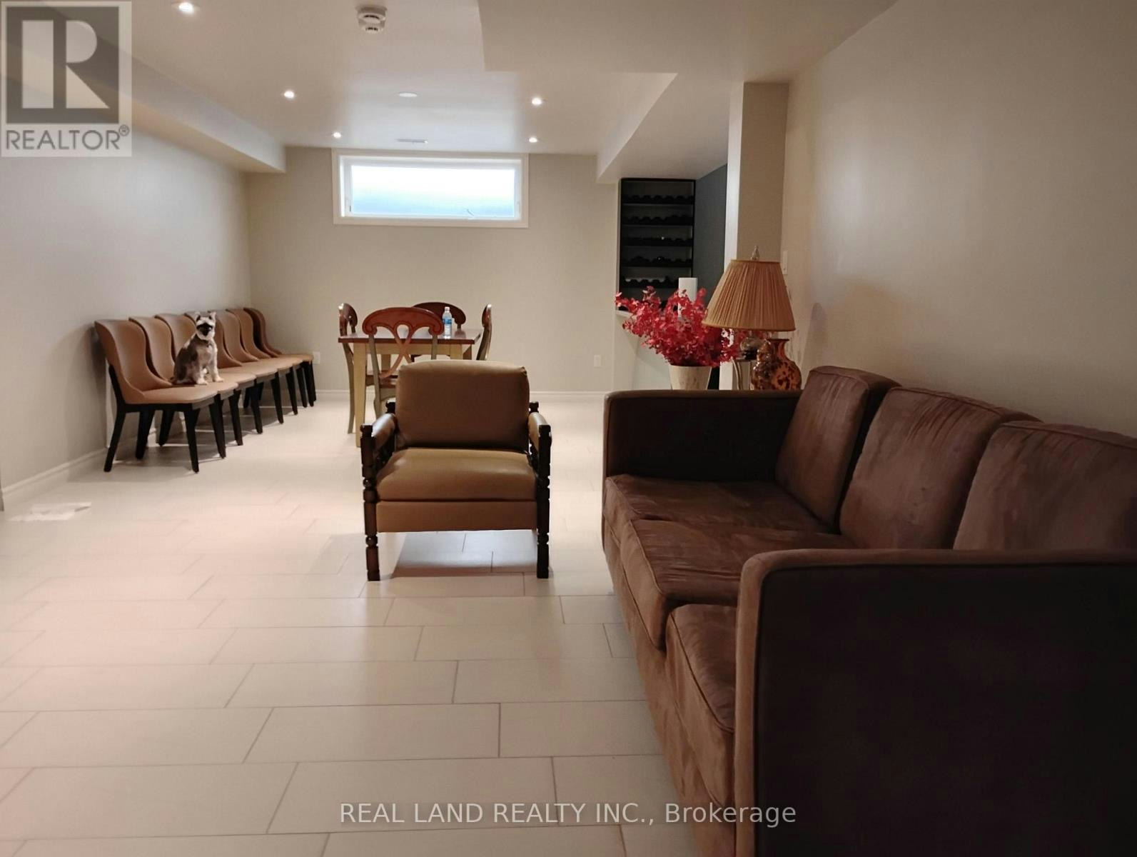 BASEMENT-190 Hillsview Drive N, Richmond Hill, ON, L4C 1T2