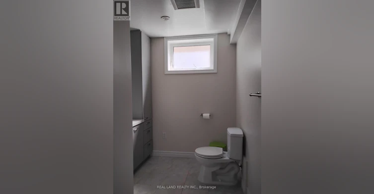 BASEMENT-190 Hillsview Drive N, Richmond Hill, ON, L4C 1T2 - 8