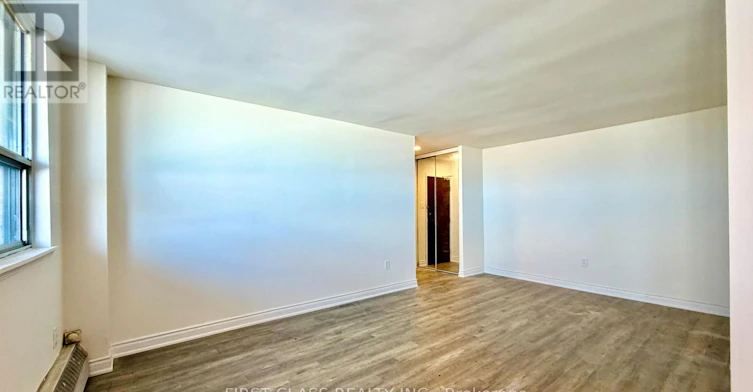 1415-541 Blackthorn Avenue, Toronto, ON, M6M 5A6 - 16