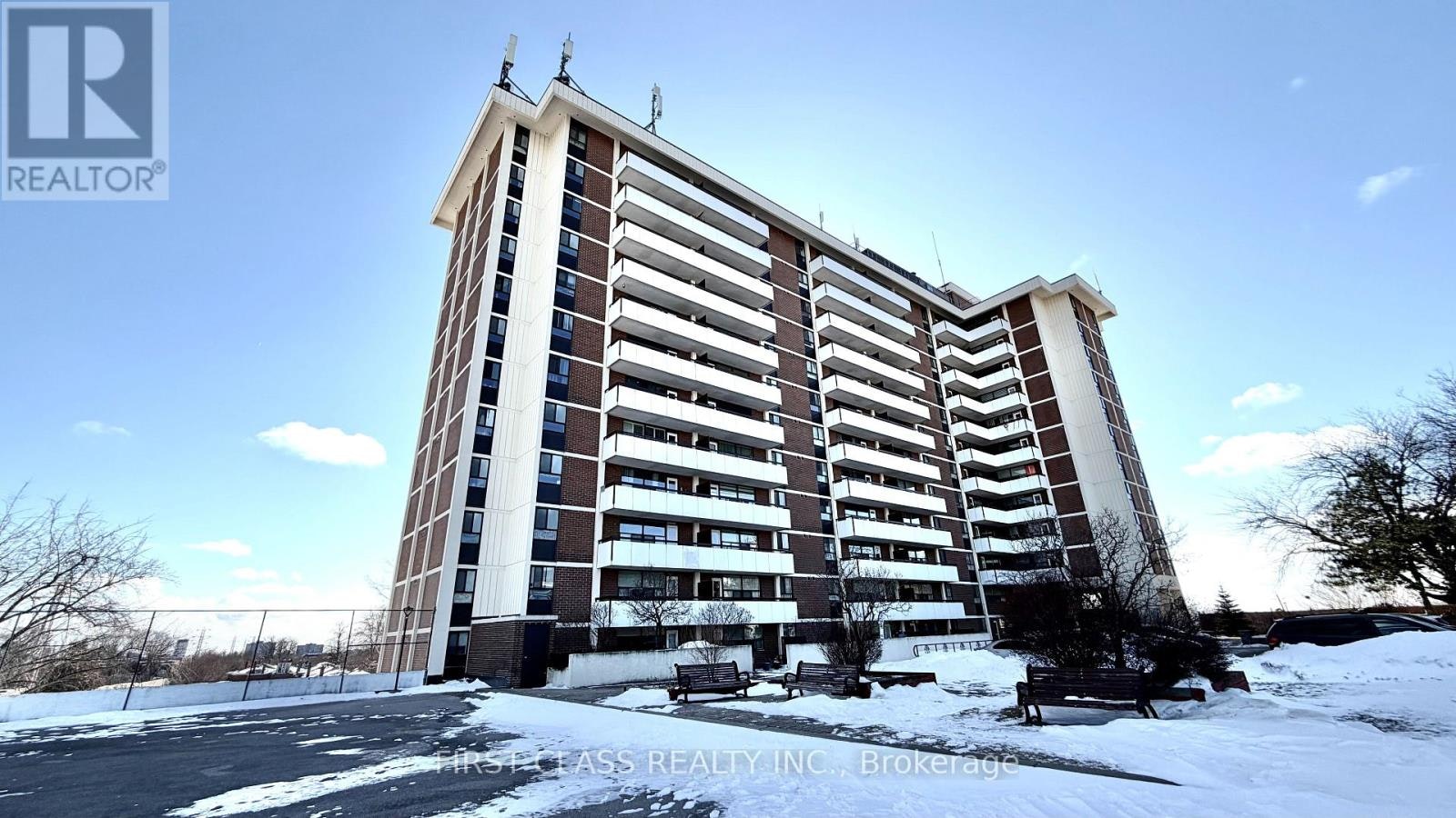 1415-541 Blackthorn Avenue, Toronto, ON, M6M 5A6 - 2