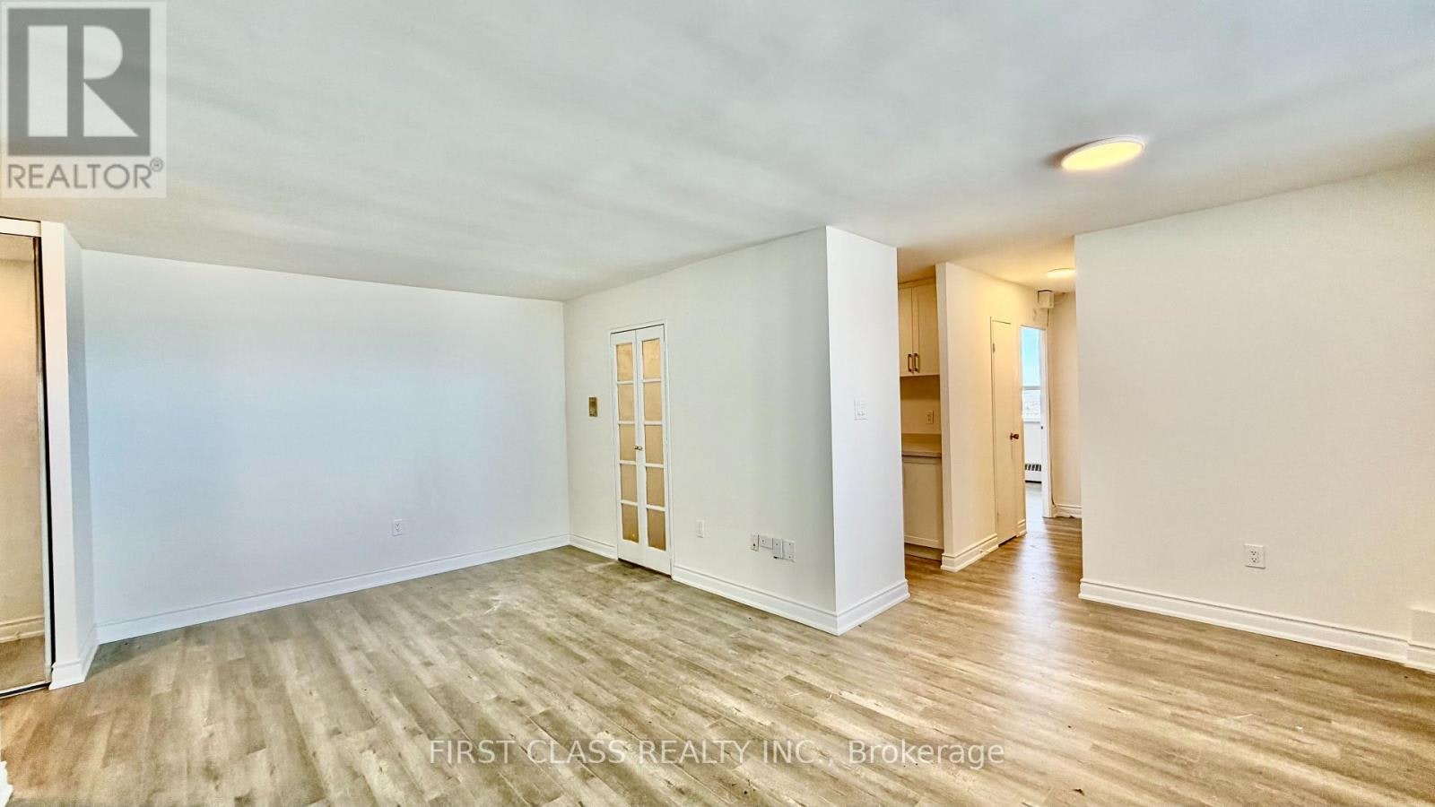 1415-541 Blackthorn Avenue, Toronto, ON, M6M 5A6 - 19