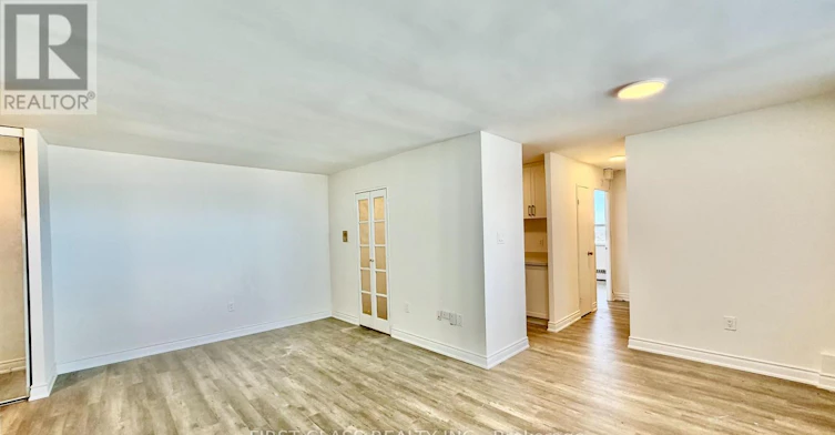 1415-541 Blackthorn Avenue, Toronto, ON, M6M 5A6 - 19