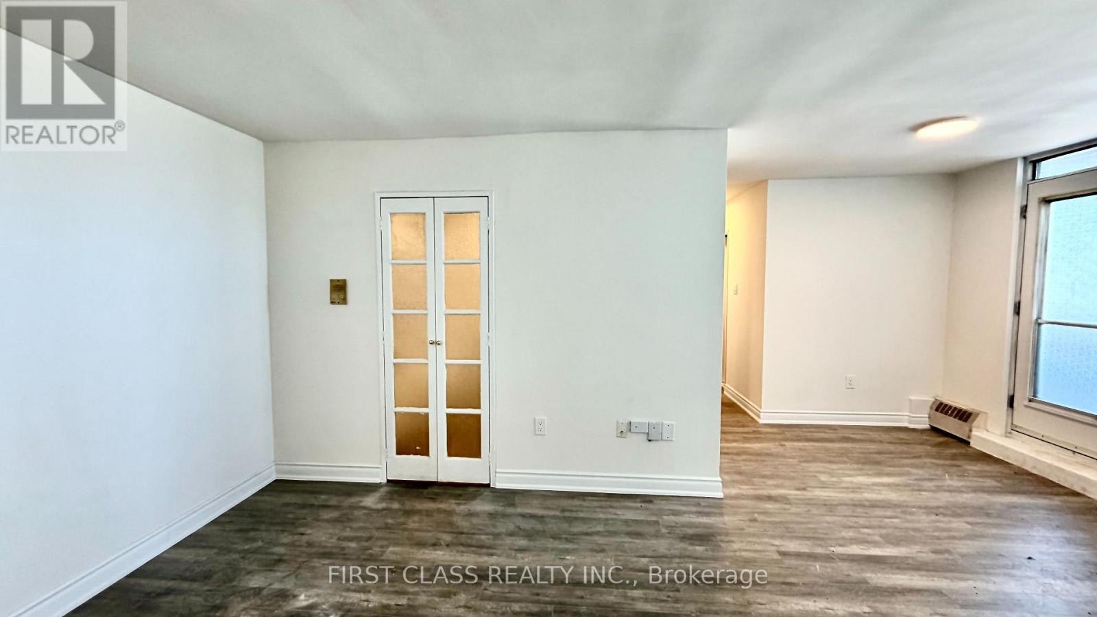 1415-541 Blackthorn Avenue, Toronto, ON, M6M 5A6 - 12