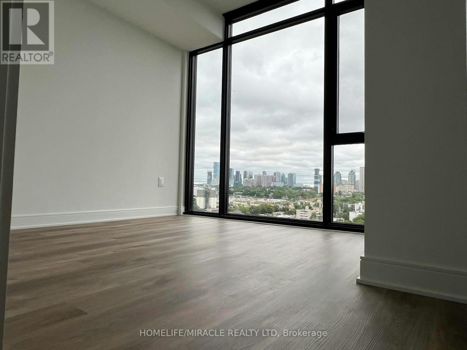 1603-86 Dundas Street E, Mississauga, ON, L5A 1W4 - 10