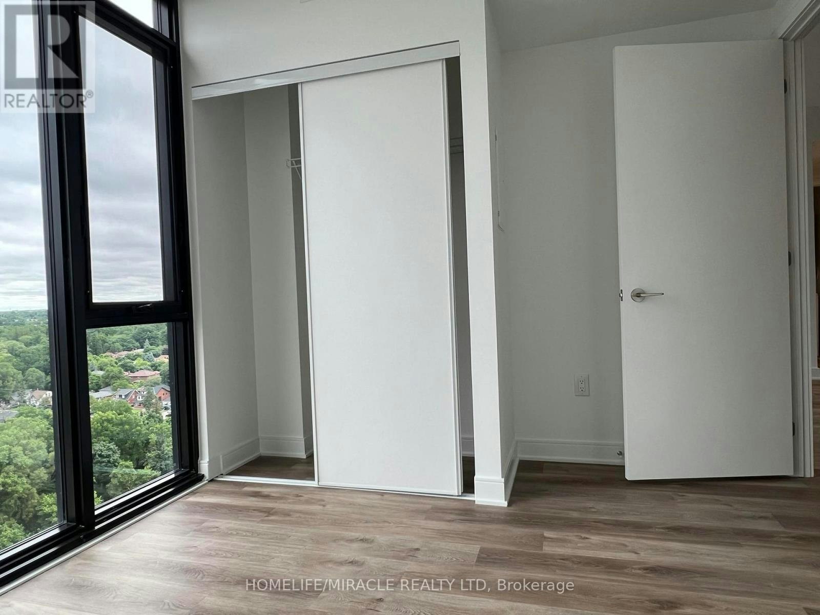 1603-86 Dundas Street E, Mississauga, ON, L5A 1W4 - 9