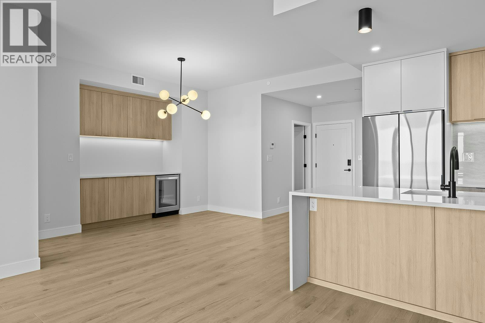 301-75 Predator Ridge Drive, Vernon, BC, V1H 1G4 - 15