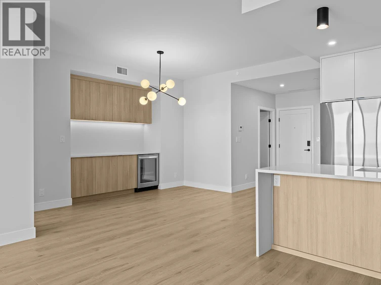 301-75 Predator Ridge Drive, Vernon, BC, V1H 1G4 - 15